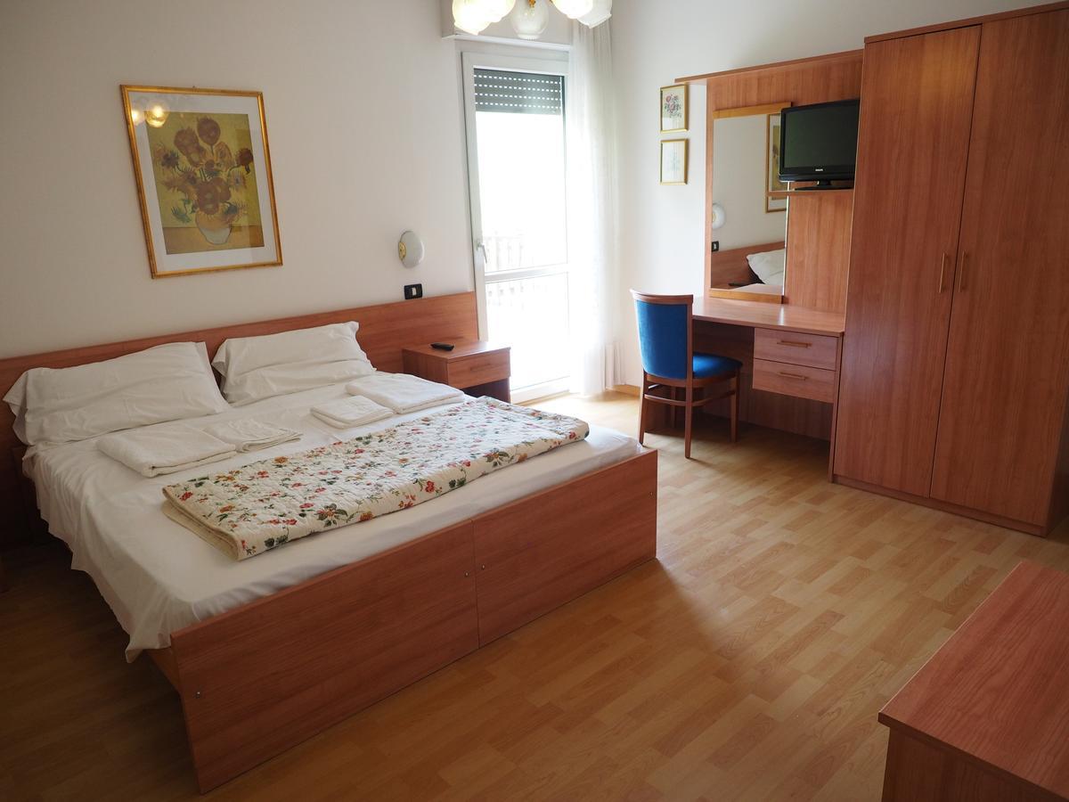 Albergo Alla Stazione Roncegno Buitenkant foto