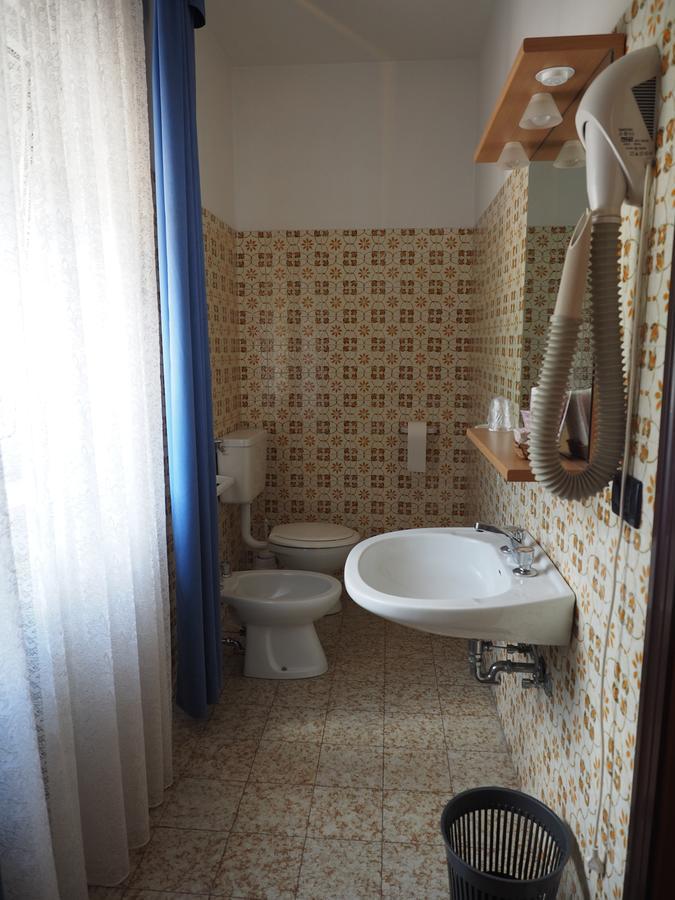 Albergo Alla Stazione Roncegno Buitenkant foto